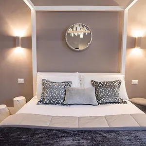 Cardilli Luxury Bed & Breakfast Rome