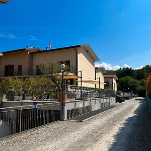 Rossovino *** Côme